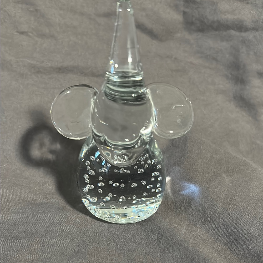 Elegant Glass Elephant Figurine - Picture 4 of 4